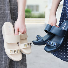 Load image into Gallery viewer, Lily Slip-on wedges